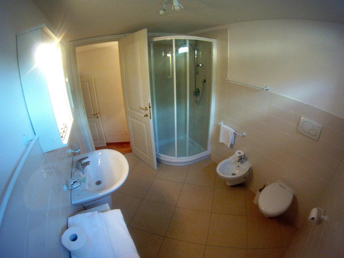 Charmante Apartament Lake Front 말세진느 외부 사진